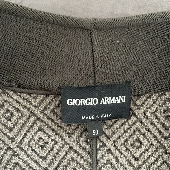 Giorgio Armani Women’s jacket in good condition - Picture 4 of 6